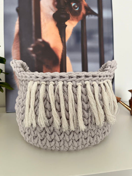 Handmade safari midi storage basket in recycled cotton cord for home organisation.